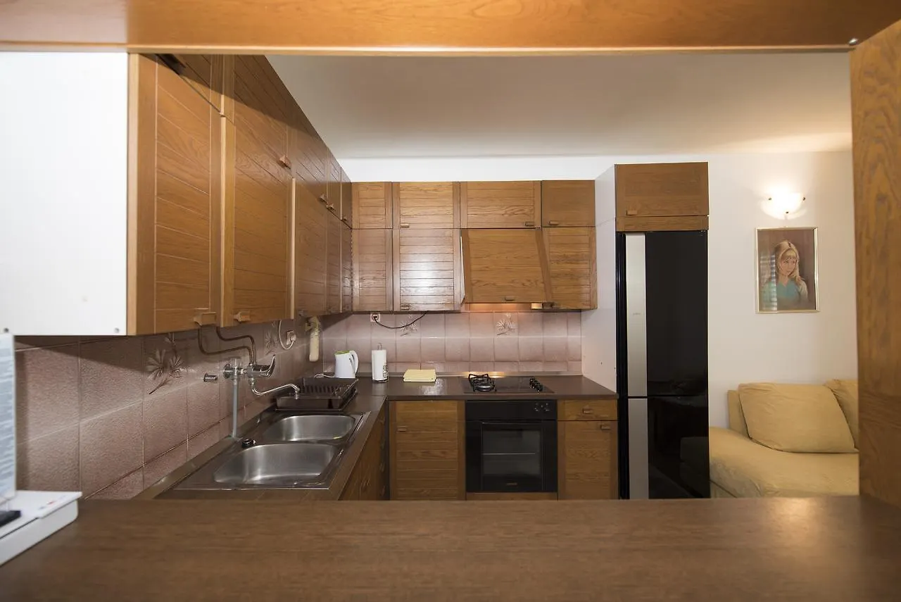 Apartment D&A Split 0*,  Croatia